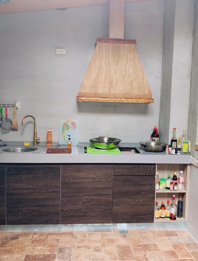四季小空間 Apartment Pingtung Exterior foto