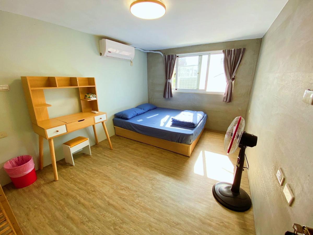 四季小空間 Apartment Pingtung Exterior foto