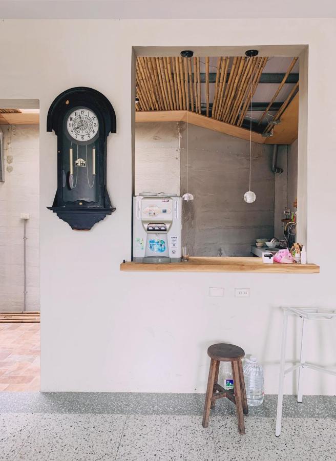四季小空間 Apartment Pingtung Exterior foto